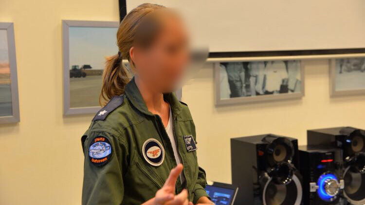 רב-סרן ג׳ שמונתה היום למפקדת טייסת 122 (״הנחשון״) (דובר צה"ל)