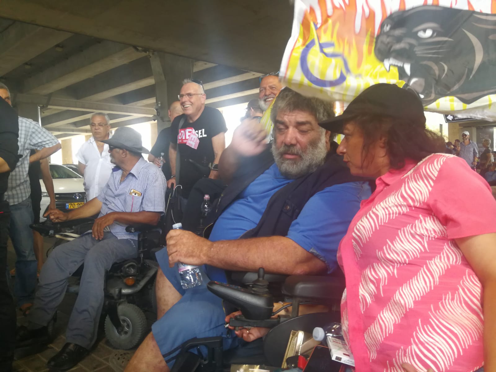 Eyal Cohen at a disability rights protest at Ben Gurion Airport, Aug, 2017 (Photograph: Naor Lavi, Disabled Become Panthers group spokesperson)