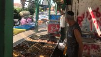 דוכן מזון בשדרות לאחר הפסקת אש בעיר, בסיומו של אחד המבצעים הצבאיים האחרונים (צילום ארכיון: יאיר ויטמן)