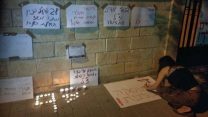 הפגנה מחוץ לביתו של מנכ"ל אלקטרה איתמר דויטשר במחאה על הרוגי תאונות הבניין באתרי החברה. 20 לאוגוסט 2018 (צילום: ניצן צבי כהן)
