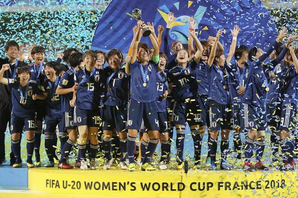 נבחרת יפן, אלופות העולם לשנת 2018 בכדורגל לנשים עד גיל 20  (AP Photo/David Vincent)