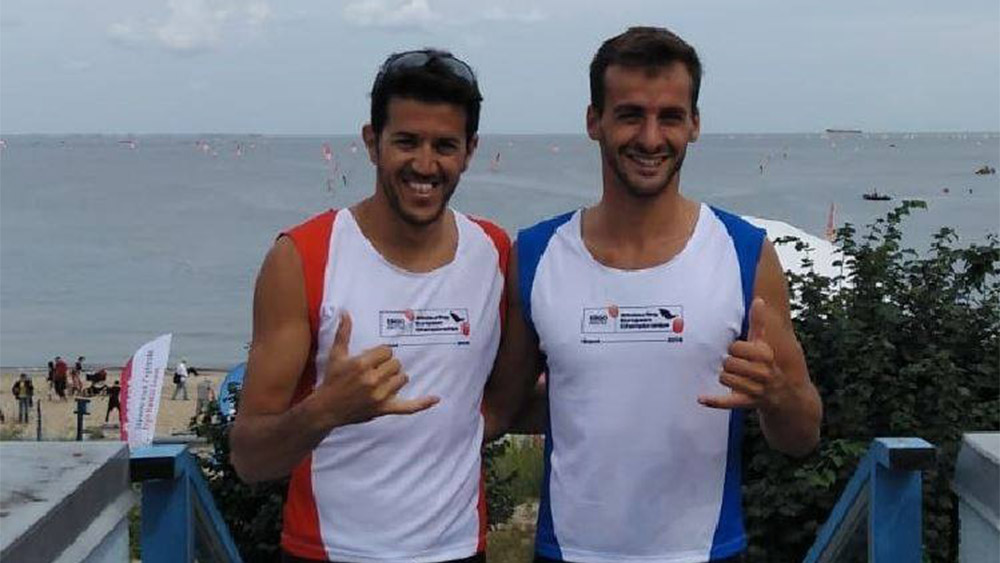 יואב עומר (מימין) ושחר צוברי באליפות אירופה (הוועד האולימפי בישראל)