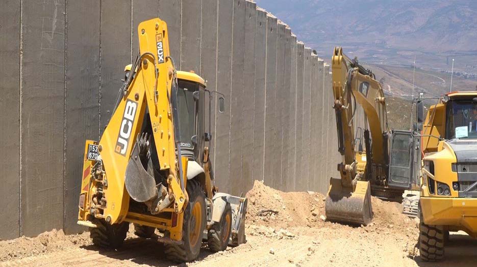 חומת הבטון החדשה בגבול הצפון (קרדיט: דו&quot;צ)