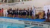 נבחרת הכדורמים בטקס מעמד הגמר בסיום המשחק מול נבחרת הולנד (באדיבות איגוד הכדורמים בישראל).