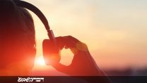 האזנה למוזיקה (צילום אילוסטרציה: Shutterstock)