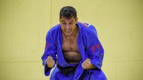 טל פליקר (צילום: Tamas Kovacs/MTI via AP).