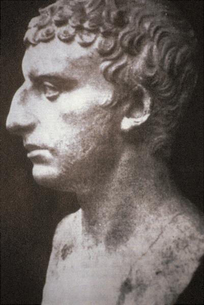 פסל מתקופת הרומאים המציג את דמותו של יוסף בן מתתיהו, הוא יוספוס פלביוס, מפקד המרד בגליל והקרב ביודפת בשנת 67 לספירה. (מתוך ויקימידה)