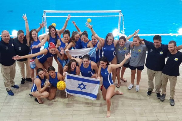 הנבחרת הצעירה בכדורמים (עמוד הפייסבוק של הועד האולימפי בישראל)