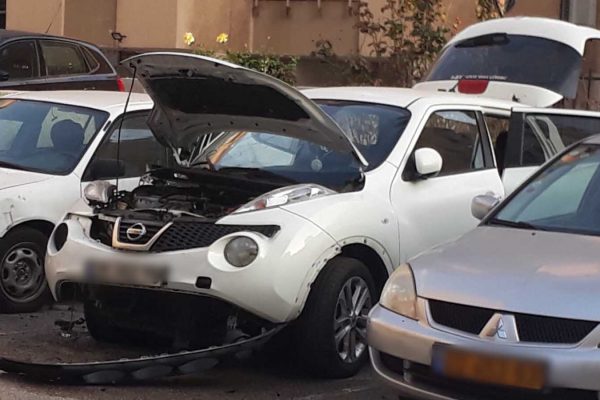 רכב הקצינה (צילום: דוברות שב"ס)