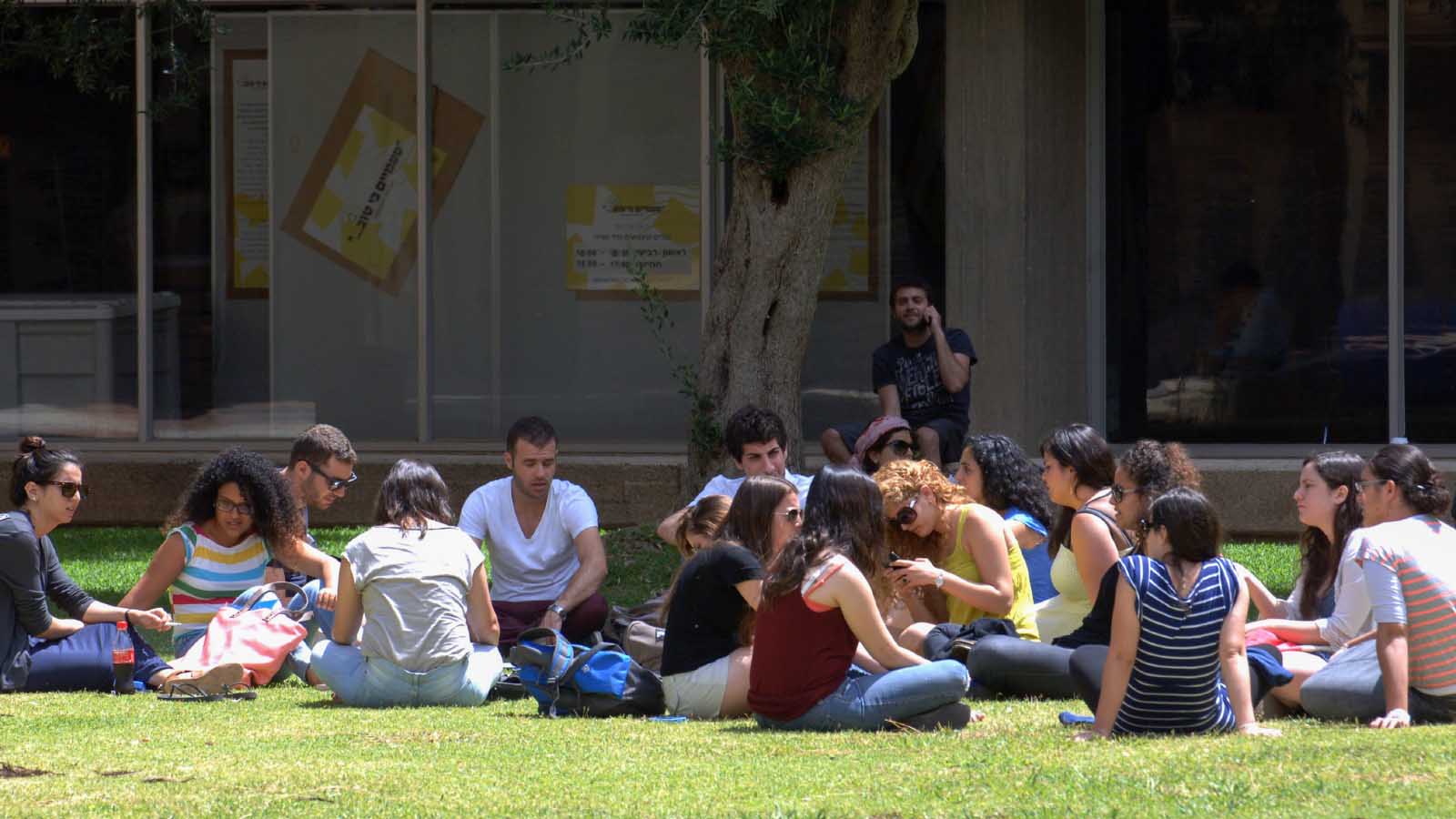 Students at Ben-Gurion University. &quot;The academic experience does not amount to just studying, and campus life has a unique meaning and value.&quot; (Photo Archive: Dudu Grinshpan / Flash 90)