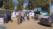 הקלפי בית ספר עוזיאל בקריית שמונה (צילום: שי ניר)