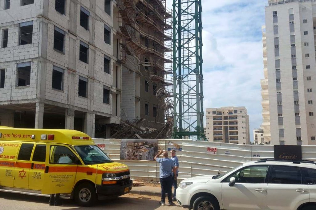 קריסת פיגומים באתר בנייה (לאתר המצולם אין קשר לכתבה, קרדיט: דוברות מד"א)