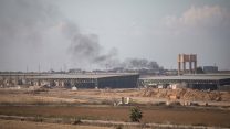 עשן ברצועת עזה לאחר הפצצת חיל האוויר (צילום ארכיון: הדס פרוש/פלאש90)