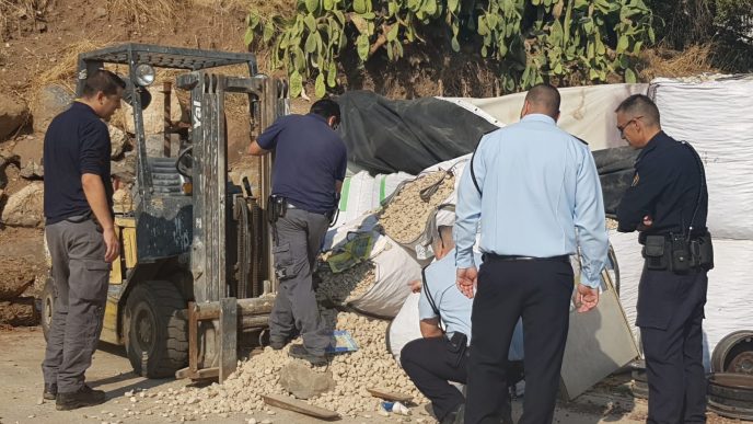 זירת האירוע בטבריה בה נמצאה גופת גבר, 6 בנובמבר 2018. (צילום: דוברות המשטרה)