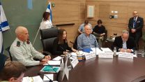 ישיבת הוועדה לביקורת המדינה בהשתתפות נציב קבילות החיילים יצחק בריק. (צילום: שי ניר)
