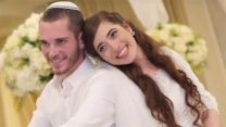 שירה ועמיחי איש-רן (מתוך סרטון יו-טיוב של שירה איש-רן)