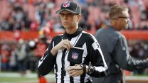 השופטת שרה תומאס במשחק NFL בין קליבלנד בראונס לבין קנזס סיטי צ'יפס ב-2018. (Jeff Haynes/AP Images for Panini)