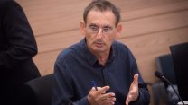 ח"כ לשעבר דב חנין (צילום ארכיון: מרים אלטשר/פלאש90)