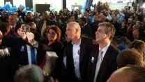 משה כחלון ואלי כהן בכנס ההשקה של קמפיין הבחירות באשקלון. (צילום: נתי יפת)