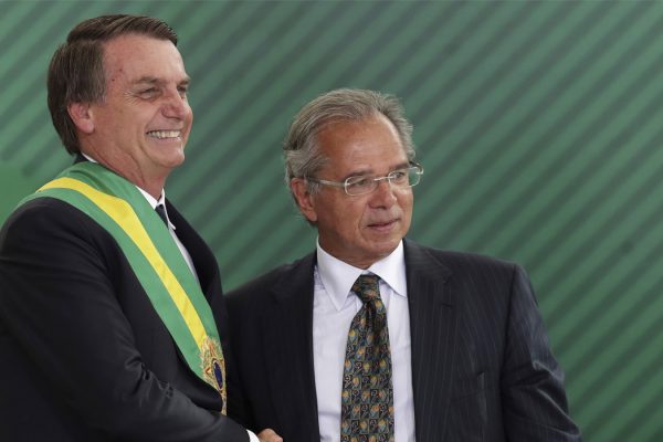 מימין: שר האוצר הברזילאי, פאולו גואדס והנשיא הנבחר, ז'איר בולסנרו