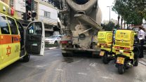 זירת התאונה בתל אביב. צילום: תיעוד מבצעי מד"א