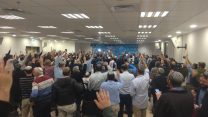 מרכז מפלגת הבית היהודי מאשר את הסכם האיחוד עם עוצמה יהודית. (צילום: נתי יפת)