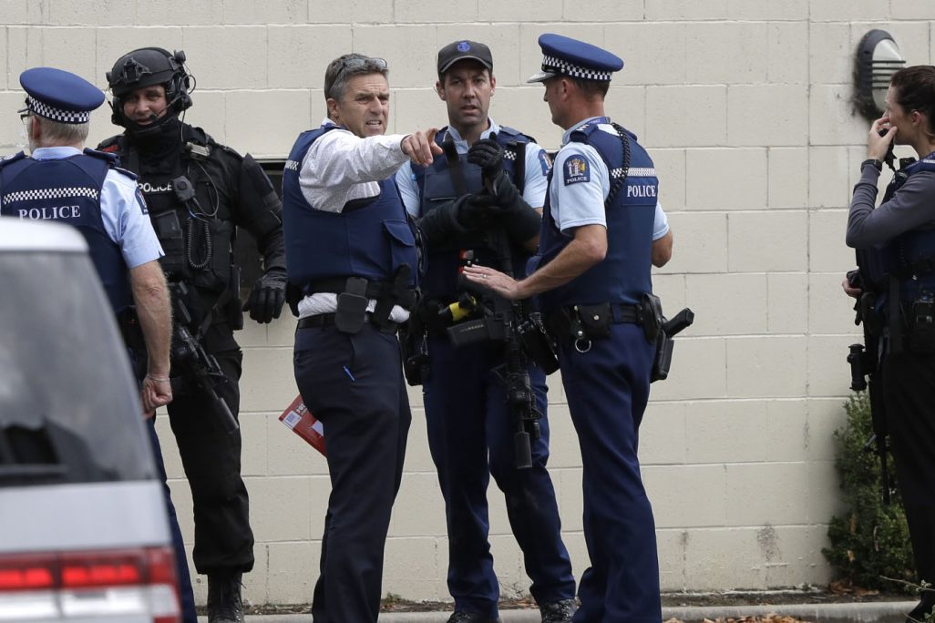 אירוע ירי במסגדים בעיר קרייסטצ'רצ' בניו-זילנד 15 במרץ 2019 (AP Photo/Mark Baker)