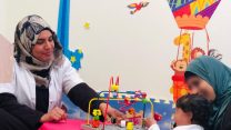 יסמין אבו דיב אלצאנע, אחות אחראית בטיפת חלב בכסייפה (צילום באדיבות המצולמת)