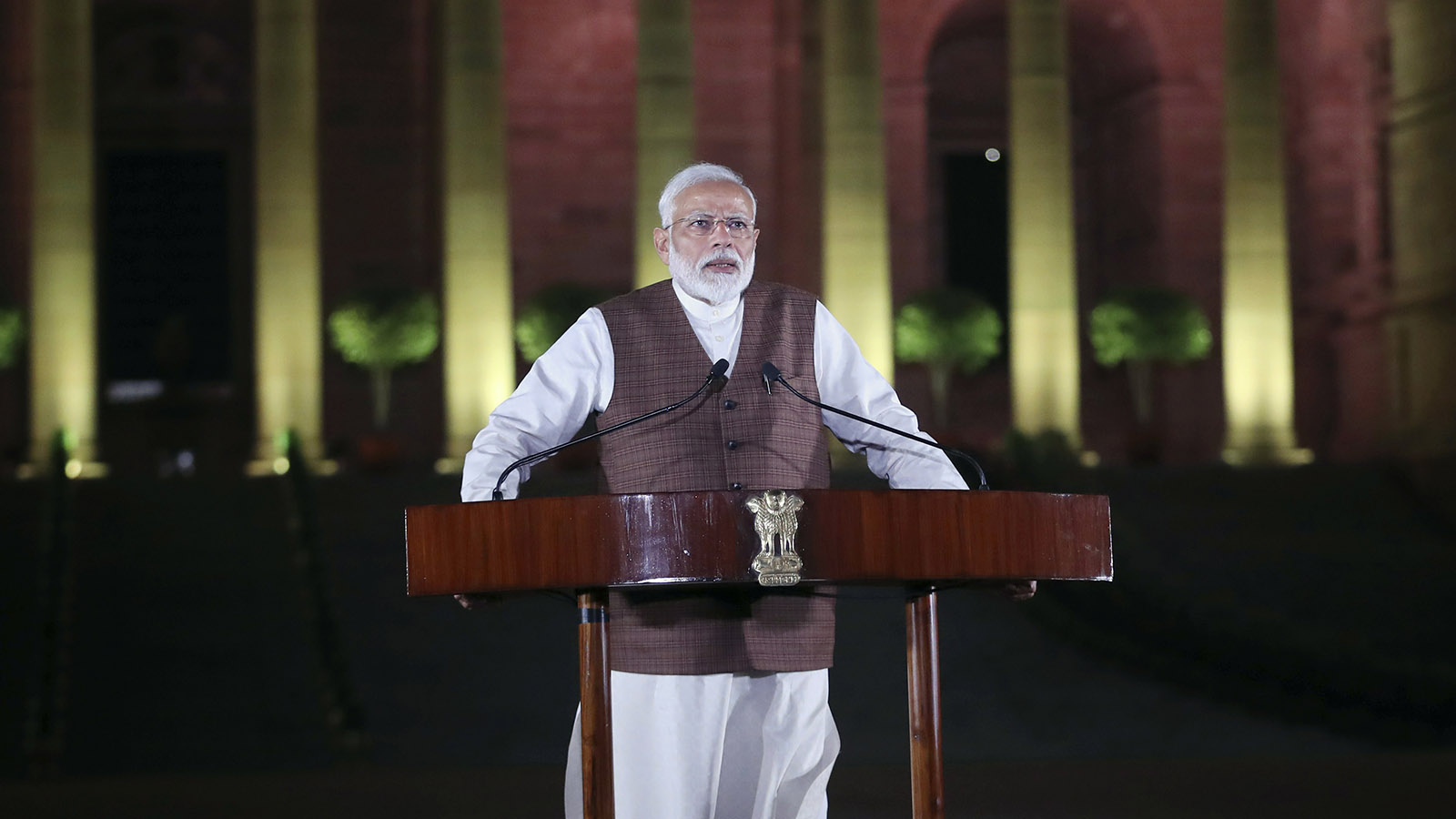 ראש ממשלת הודו הנבחר, נרנדרה מודי, בנאום בחירתו. (AP Photo/Manish Swarup)