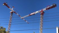 עגורן שהופעל ללא רישיון (קרדיט: דוברות המשטרה)