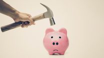 שוברים קופה (צילום: shutterstock)
