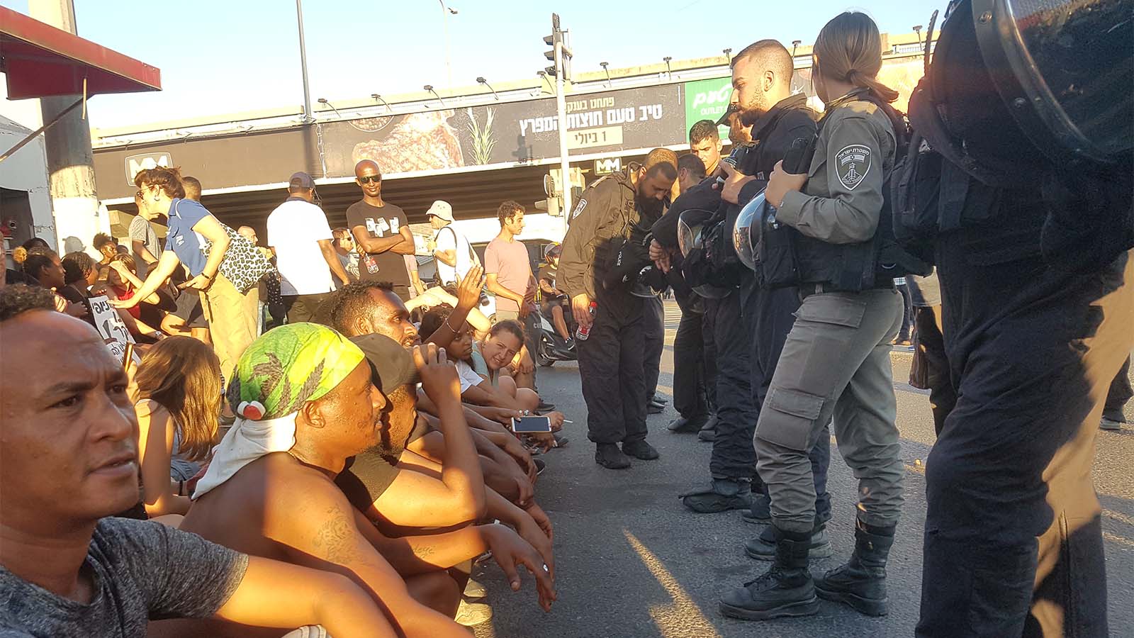 מחאה על מותו בידי שוטר של סולומון טקה בן ה-18 ז&quot;ל, בצומת קרית אתא 3 ביולי 2019 (צילום: שי ניר)