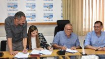 החתמת הסכם בין ההסתדרות וועד עובדי בזק בינלאומי להנהלת החברה. 11 ביולי 2019. (צילום: אגף הדוברות בהסתדרות)