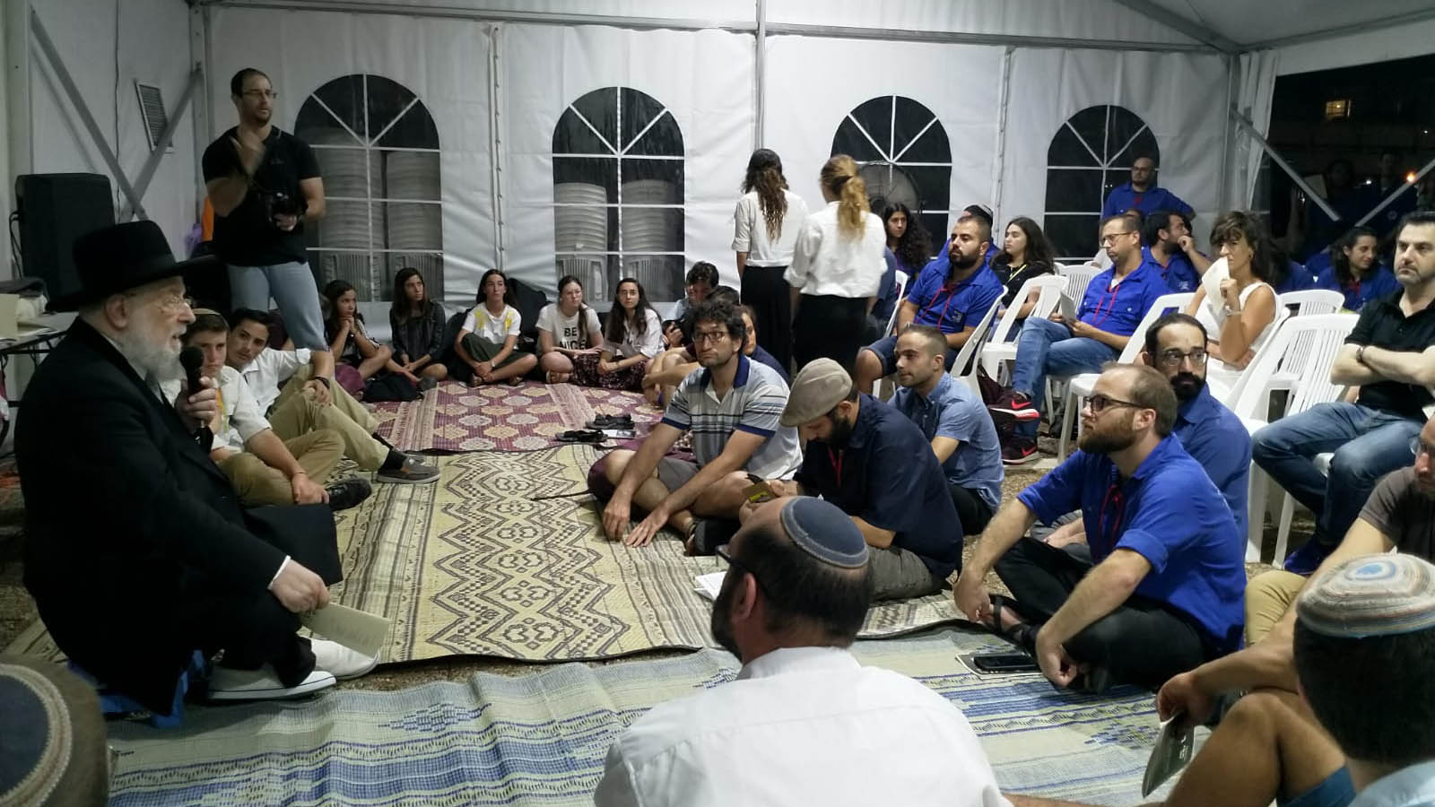 הרב לאו באוהל ט' באב של הנוער העובד והלומד ובני עקיבא. 10 באוגוסט 2019. (צילום: תום ויזל)