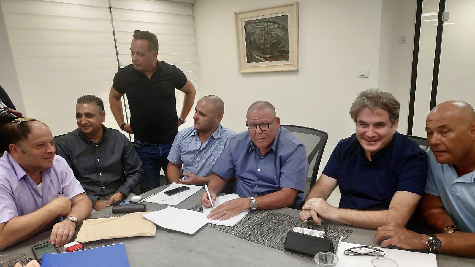 اتفاقية في ميناء حيفا ، سيتم نقل العاملين في قسم البحر للعمل في شركة تابعة لشركة "موانئ إسرائيل". 27 أغسطس 2019. (نقلاً عن: المتحدثون باسم الهستدروت)