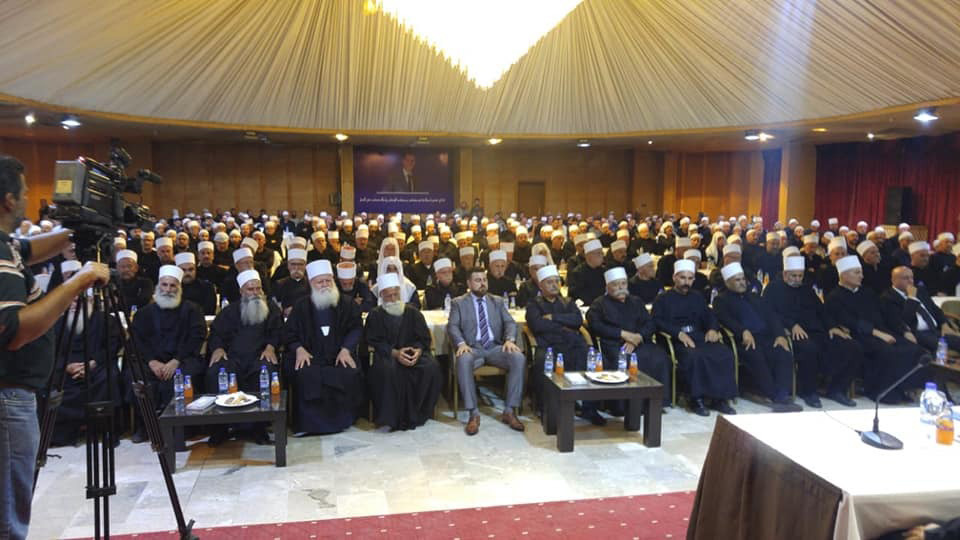 אנשי דת דרוזים מישראל בכנס בסוריה עם הנסיך טלאל ארסלאן, ספטמבר 2018 (קרדיט: ועדת הקשר)