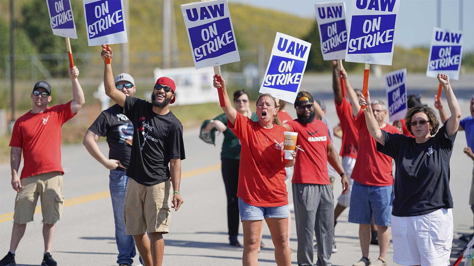 שביתת עובדי General Motors בארה&quot;ב. 16 בספטמבר 2019. (AP Photo/Bryan Woolston)