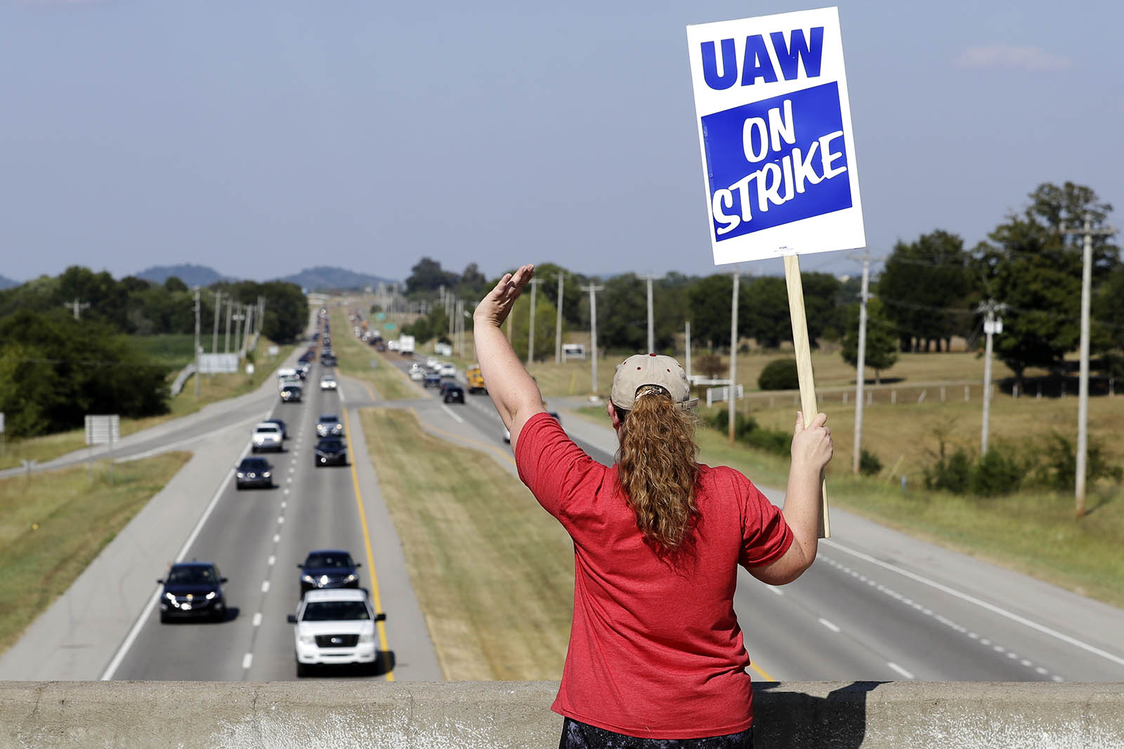 שביתת עובדי General Motors בארה&quot;ב. 16 בספטמבר 2019. (AP Photo/Mark Humphrey)