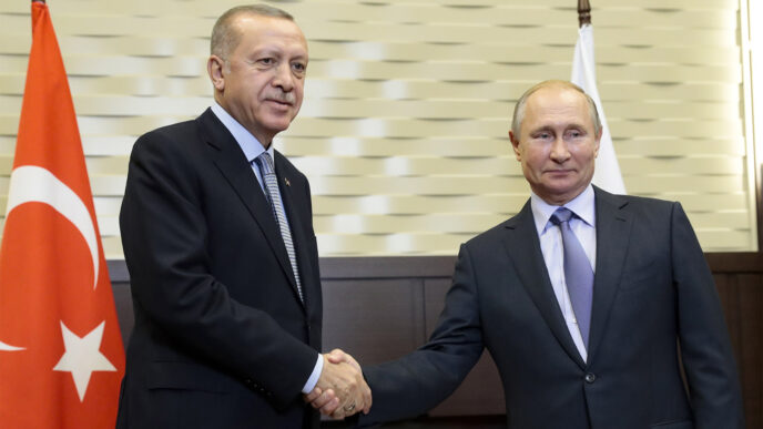 פגישה בין נשיא רוסיה ולדימיר פוטין לנשיא טורקיה רג'פ טאיפ ארדואן, 22 באוקטובר 2019 (AP Photo/Sergei Chirikov, Pool)