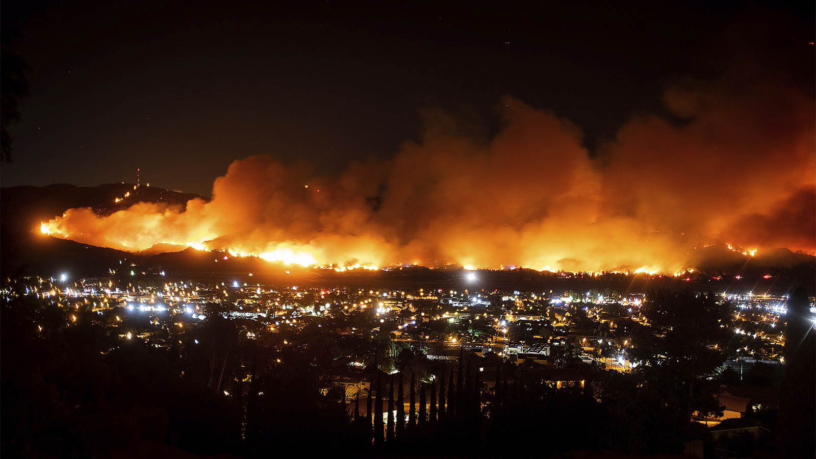 שריפת הענק בקליפורניה, ארה&quot;ב. 31 באוקטובר 2019. (AP Photo/Noah Berger, File)