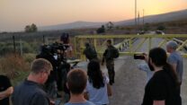 סגירת השער המוביל למובלעת נהריים, 9 בנובמבר 2019. (צילום: דוברות מועצה אזורית עמק הירדן)
