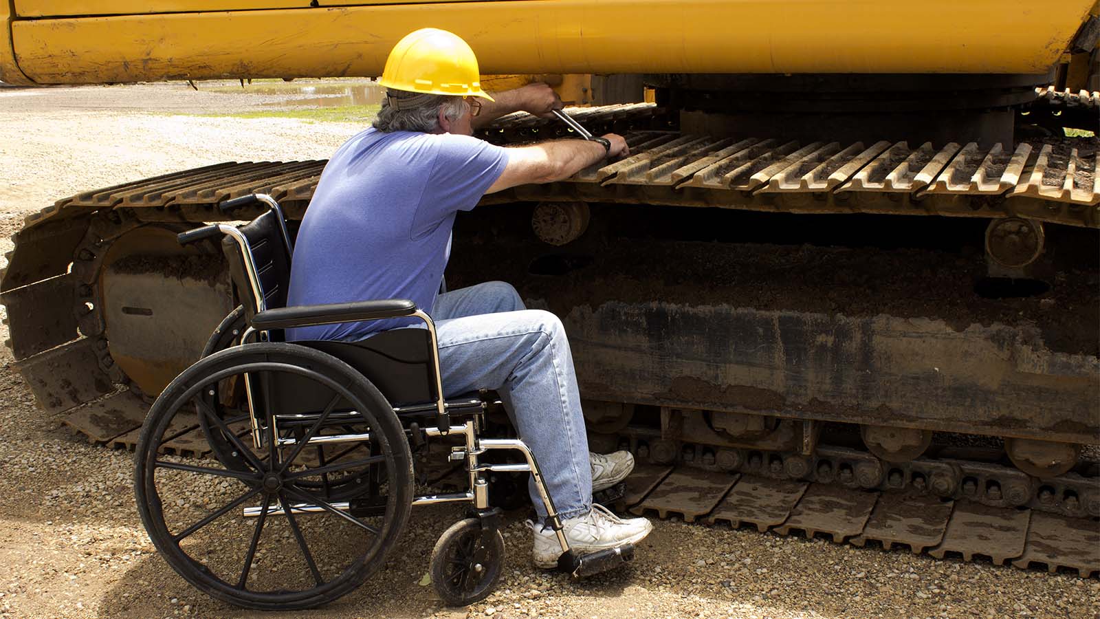 Integrating people with disabilities in the workplace. Illustration. (Credit: Shutterstock)