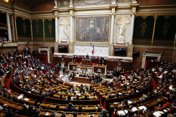 בית הפרלמנט הצרפתי (AP Photo/Francois Mori)