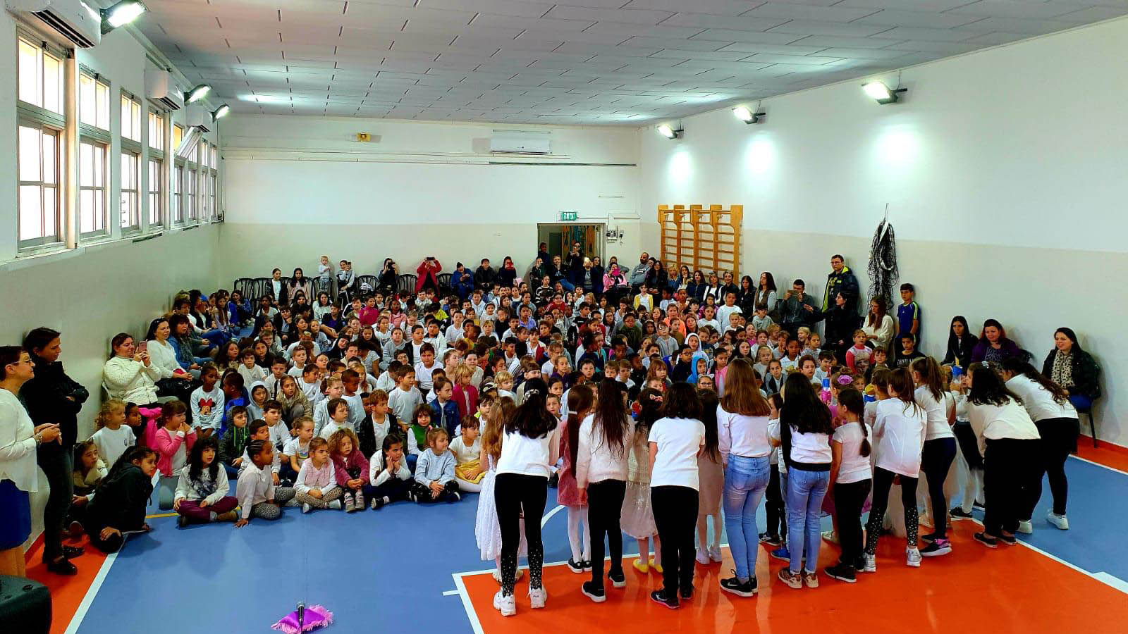 תלמידי בית הספר היסודי &quot;ליאו-בק&quot; בחיפה (תמונה באדיבות בית הספר)