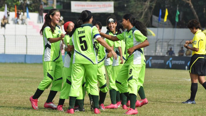 נבחרת הנשים של פקיסטן בכדורגל  (מתוך טוויטר)