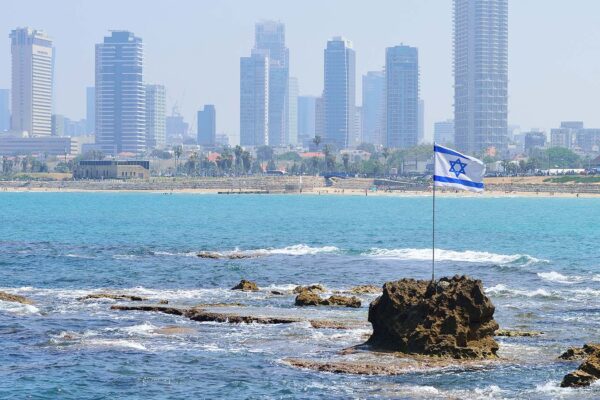 קו החוף של תל אביב (צילום ארכיון: Stanislav Samoylik / Shutterstock.com)