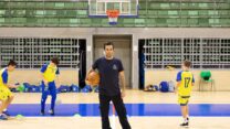 יניב סמולקוב, בודק מתקני הספורט של מכון התקנים (צילום: גילעד שרים)