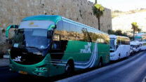 אוטובוס של חברת אגד הסעים (צילום: איתן כהן, מתוך ויקימדיה)
