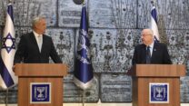 נשיא המדינה ריבלין מטיל את מלאכת הרכבת הממשלה ה-35 על ח"כ בני גנץ. 16 במרץ 2020. (צילום: מארק ניימן/ לע"מ)