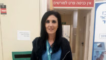 גולי טל, האחות הראשית של מחלקת הקורונה במרכז הרפואי שמיר (אסף הרופא). "כשמתמגנים בצורה נכונה ועובדים לפי הנהלים וההנחיות אין מה לחשוש" (באדיבות המצולמת)